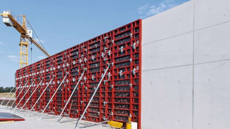 Choosing the Right Formwork Plywood for Your Construction Project